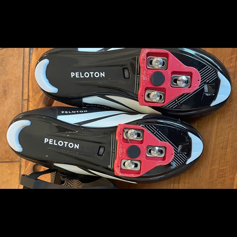 Peloton shoes size 40 or size 9